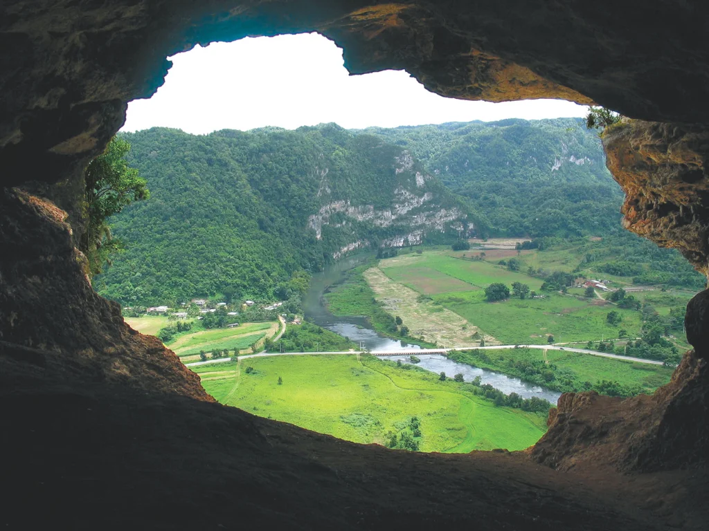Tour de la Cueva Ventana